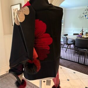 La Fiorentina Red and White Accessory